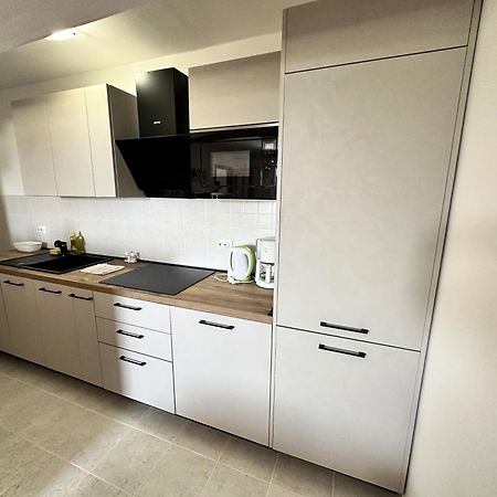 Villa Clara Apartments Kvarner ノヴィ・ヴィノドロスキー エクステリア 写真