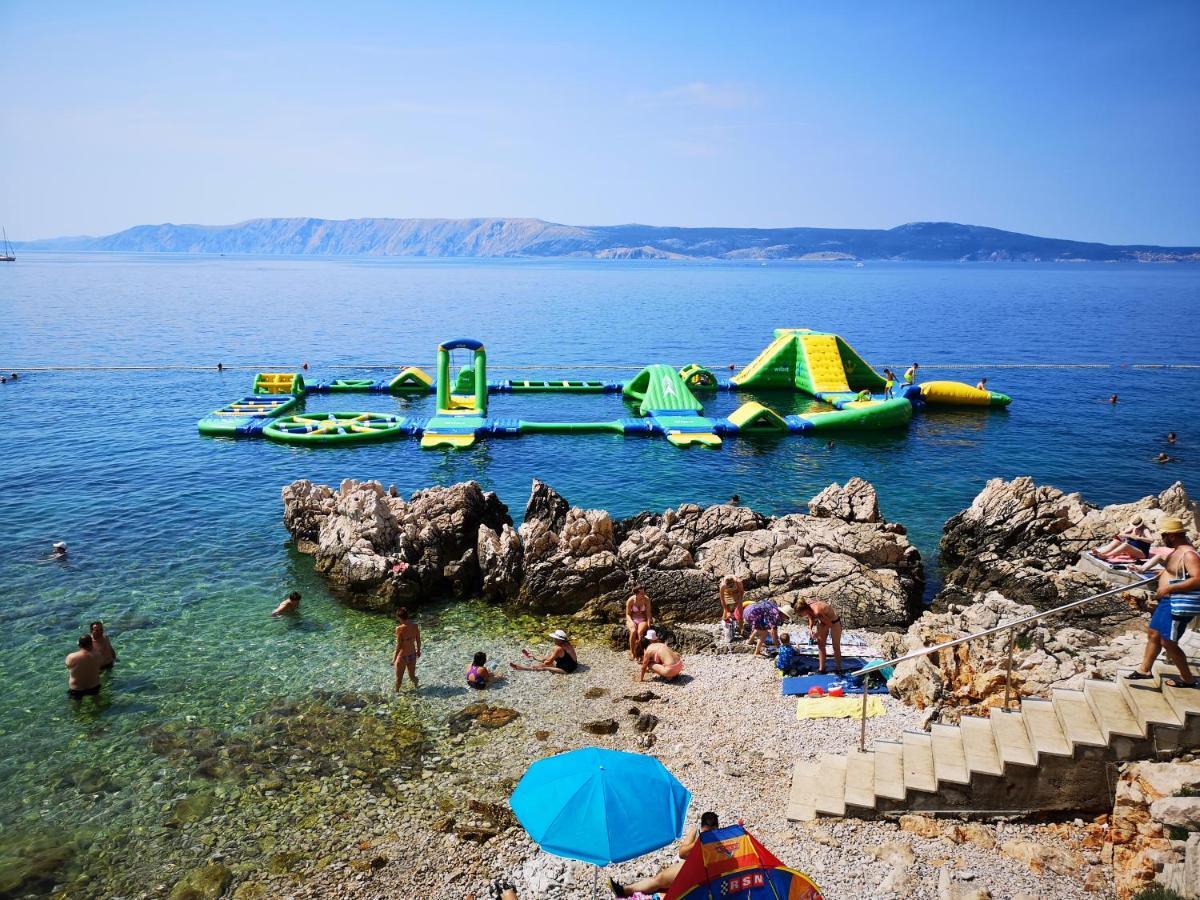 Villa Clara Apartments Kvarner ノヴィ・ヴィノドロスキー エクステリア 写真