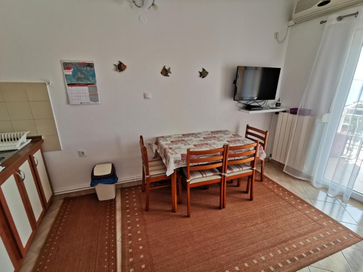 Villa Clara Apartments Kvarner ノヴィ・ヴィノドロスキー エクステリア 写真