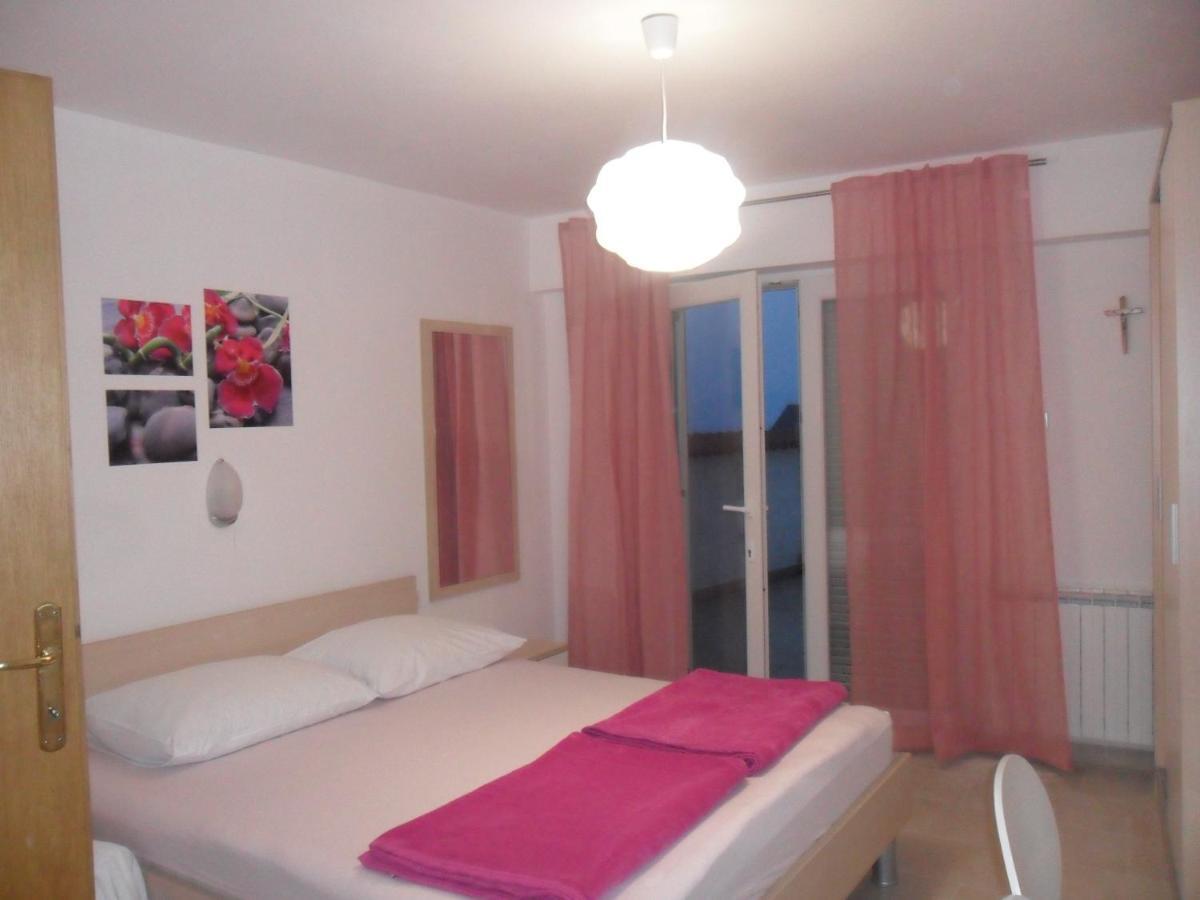 Villa Clara Apartments Kvarner ノヴィ・ヴィノドロスキー エクステリア 写真